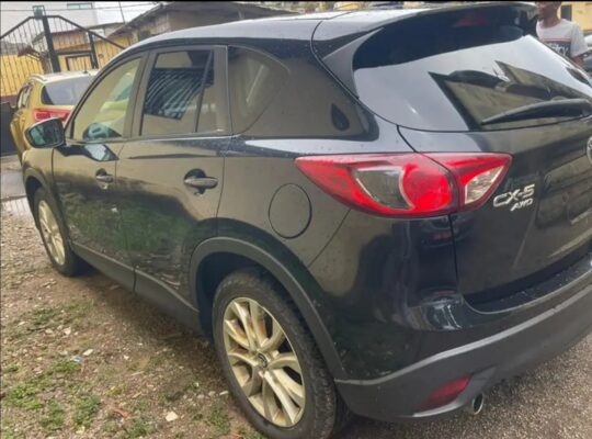 Mazda CX5 sortie port