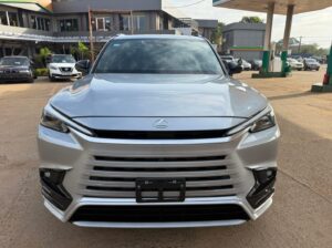 LEXUS TX 500h