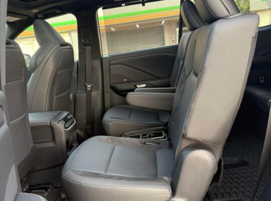 LEXUS TX 500h