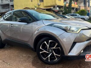 TOYOTA C-HR Hybride