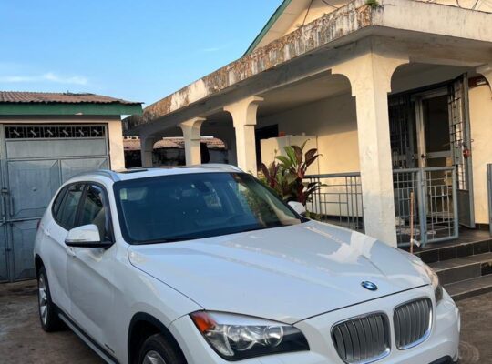 2014 BMW x1 drive 28i