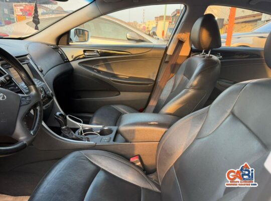 HYUNDAI SONATA LIMITED