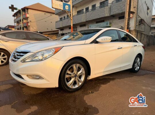 HYUNDAI SONATA LIMITED