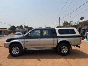 MITSUBISHI L200 DOUBLE CABINE 4×4