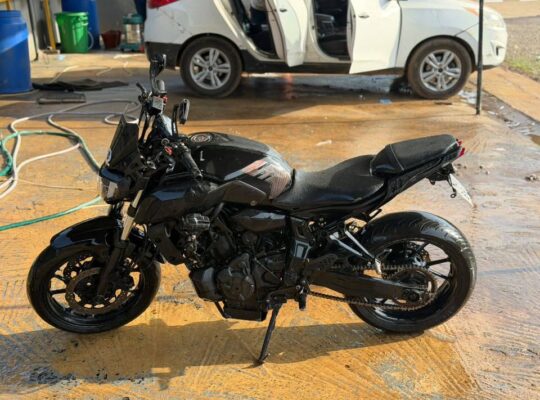 Yamaha MT-07