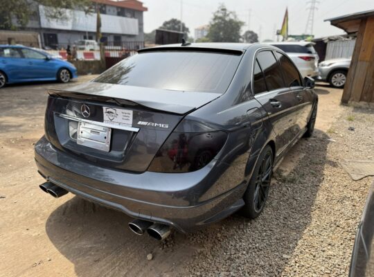 Mercedes C200 Full Option