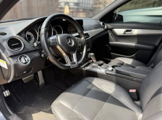 Mercedes C200 Full Option