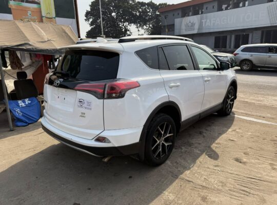 Toyota Rav4 2018 Limited Full Option