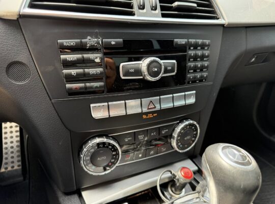 Mercedes C200 Full Option