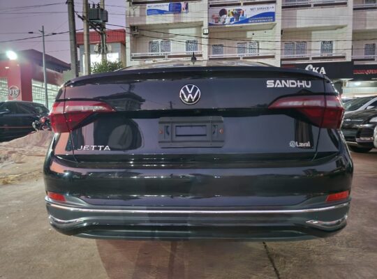 GOLF JETTA ANNÉE 2023 FULL OPTION