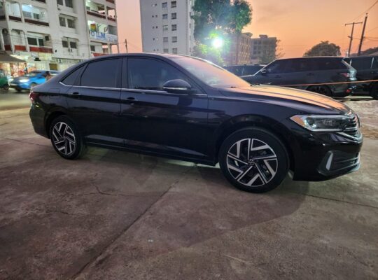 GOLF JETTA ANNÉE 2023 FULL OPTION