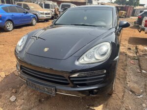 𝐏𝐨𝐫𝐜𝐡𝐞 𝐂𝐚𝐲𝐞𝐧𝐧𝐞 𝐓𝐮𝐫𝐛𝐨