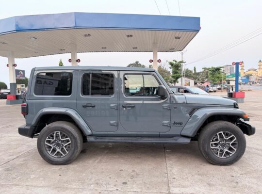 JEEP WRANGLERS ANNÉE 2026 4 CYLINDRE