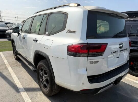 Toyota Land Cruiser GR Sport 2022