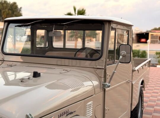 Toyota Land Cruiser Série 79 LX V6