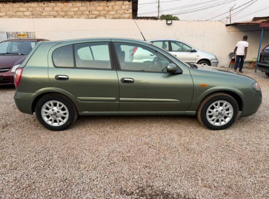 NISSAN ALMERA