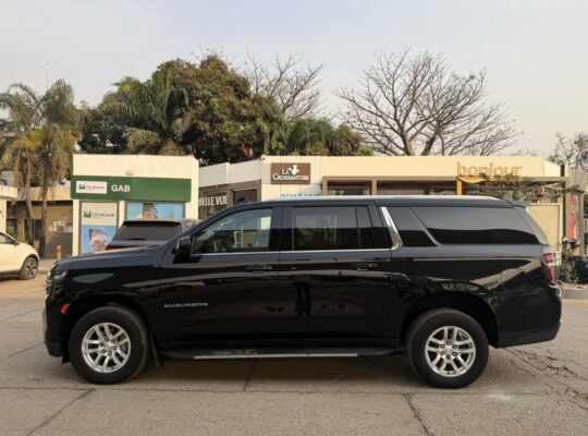 Chevrolet Modèle : Suburban Année Year : 2022
