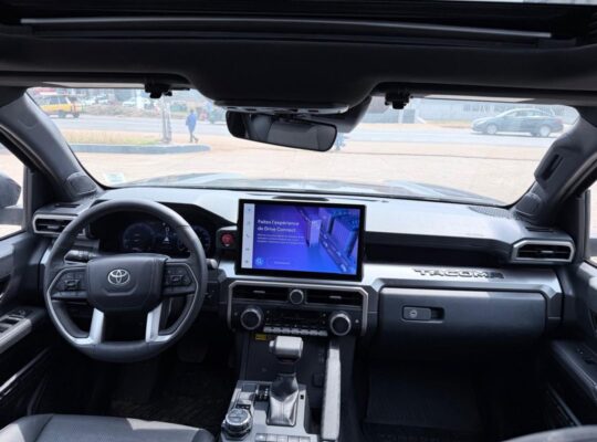TOYOTA TACOMA ANNÉE 2025