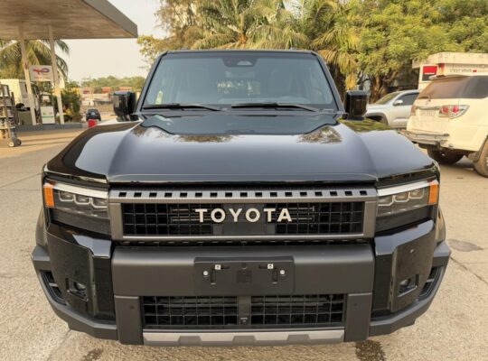 Toyota Modèle: Land Cruiser Prado iForceMax T