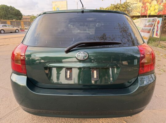 Toyota Modèle: Drogba Traction: FWD Forme : Cita