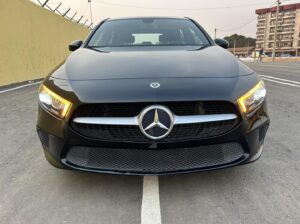 Mercedes Benz année 2022