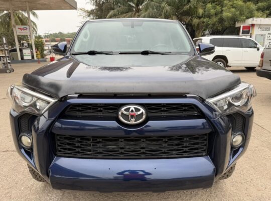 Toyota Model: 4Runner Sport