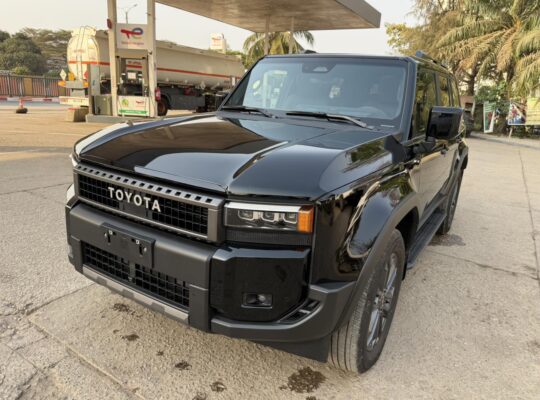 Toyota Modèle: Land Cruiser Prado iForceMax T