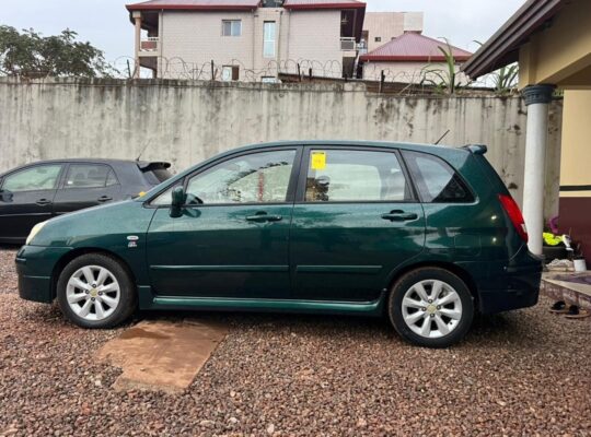 Suzuki LIANA