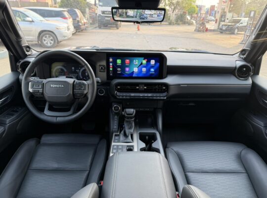 Toyota Modèle: Land Cruiser Prado iForceMax T