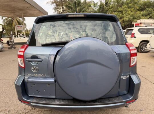 Toyota Modèle: Rav4 Traction: AWD