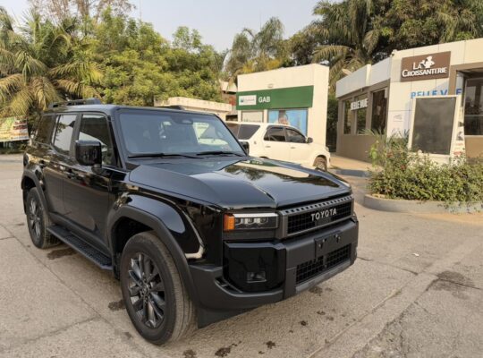 Toyota Modèle: Land Cruiser Prado iForceMax T