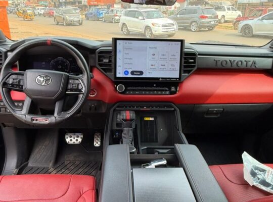 TOYOTA TOUNDRA MODÈLE TRD PRO ANNÉE 2024 2025