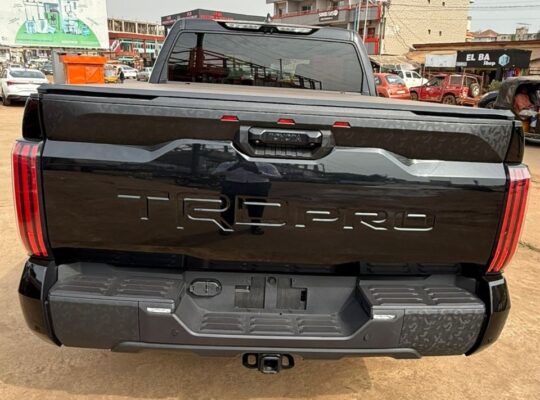 TOYOTA TOUNDRA MODÈLE TRD PRO ANNÉE 2024 2025