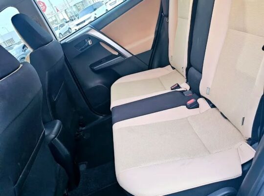 Toyota RAV4 GXR – 2017