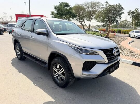 Toyota Fortuner EXR – 2023
