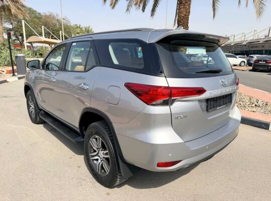Toyota Fortuner EXR – 2023