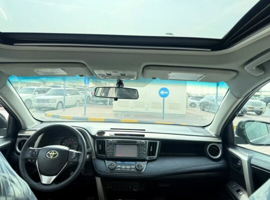 Toyota RAV4 Limited – 2013