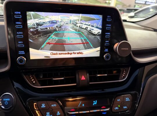 Toyota C-HR Hybrid – 2022 | Spécifications GCC