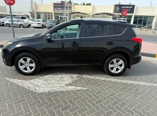 Toyota RAV4 Limited – 2013