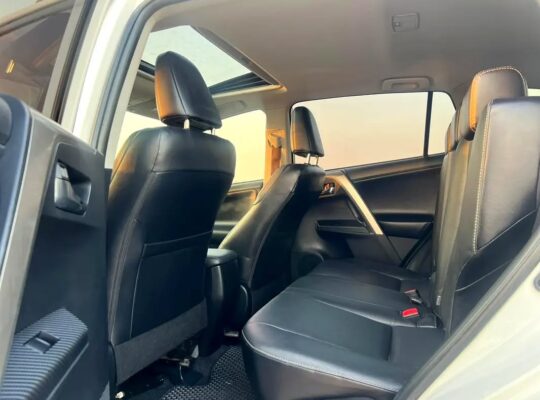 Toyota RAV4 Limited – 2014 | Spécifications Japona