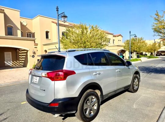Toyota RAV4 EX – 2015 | Spécifications GCC