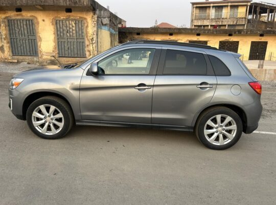 MITSUBISHI RVR 2015 – AUTOMATIQUE – FULL OPTIONS