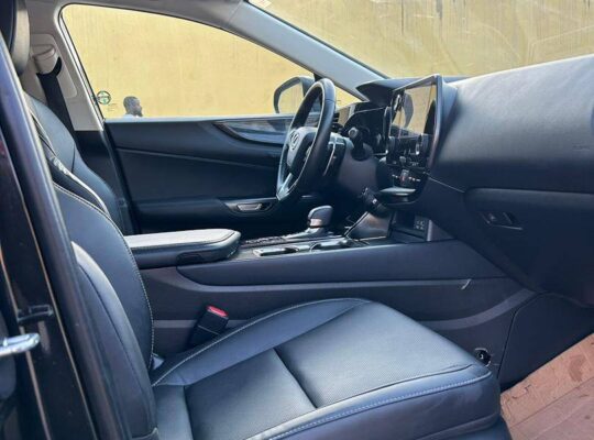 Lexus RX 350 — 2023