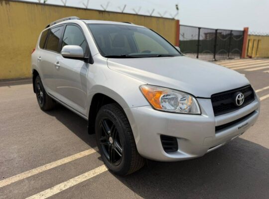 Toyota RAV4 2012