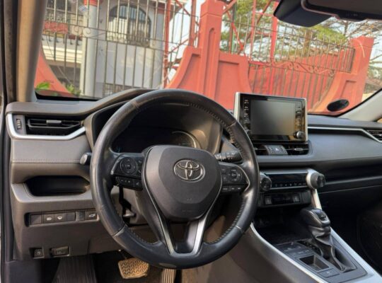 Toyota RAV4 2021 Hybride