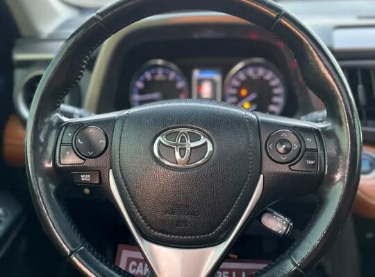 TOYOTA RAV4 VXR 2018 – 2.5L – FULL OPTIONS GCC